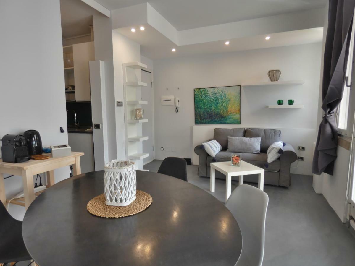 Penthouse Sirmione Close The Lake 외부 사진